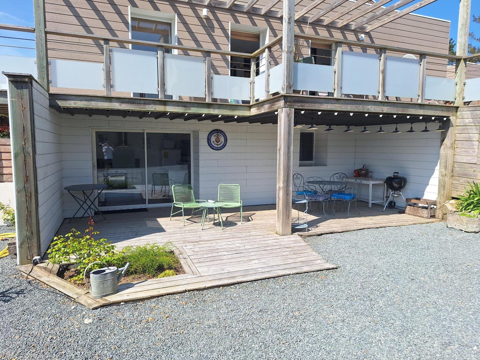 Appartement Moderne Avec Terrasse - Proche Mer Agon-Coutainville Exterior photo